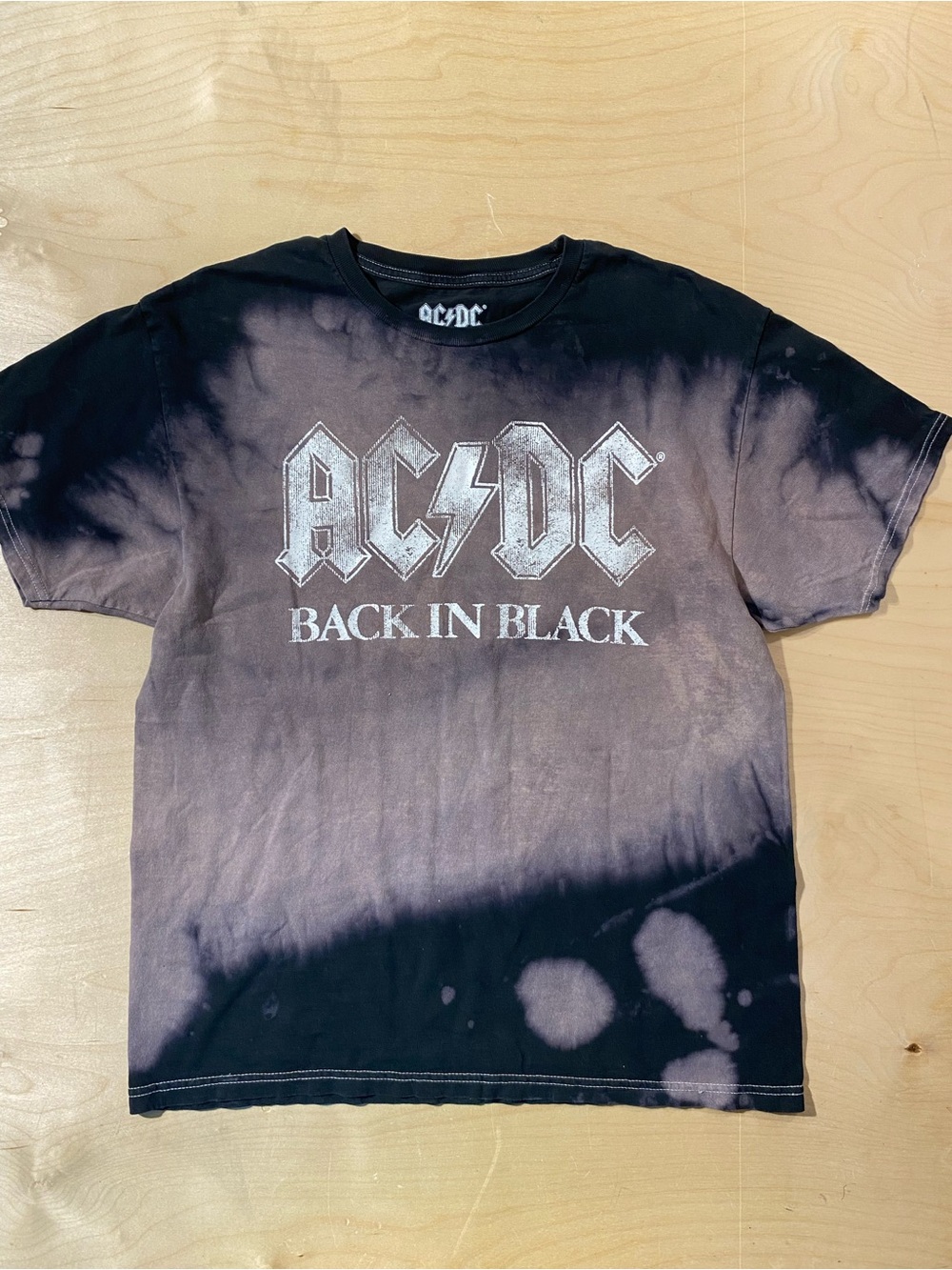 AC/DC Black and Bleached Tie-Dye 'Back In Black'  Tee M/L (Z)